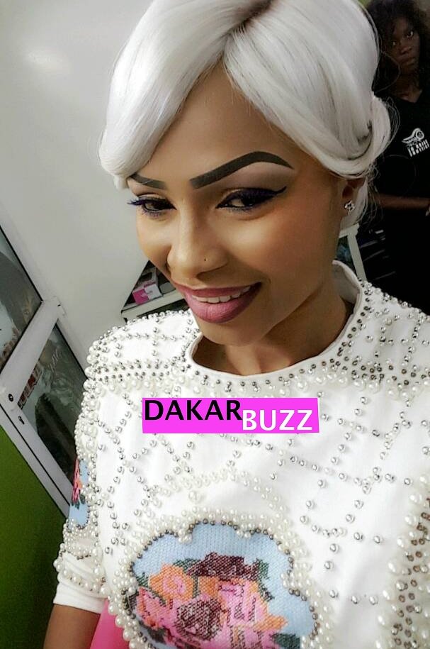 Mbathio Ndiaye fait encore parler d'elle à la soirée anniversaire de Wally Seck