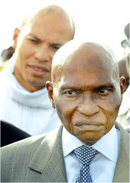 ELECTIONS LOCALES:Wade père et Wade fils battus dans leurs bureaux de vote respectifs