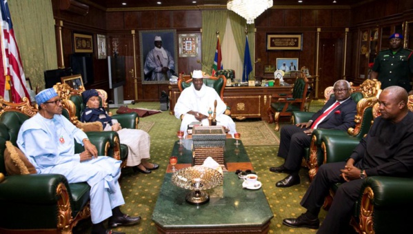 Gambie: Adama Barrow s'attache au cocon de protection de la CEDEAO