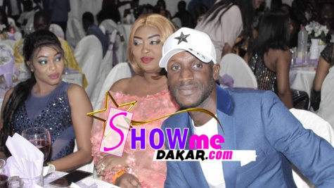 6 photos : Sanekh et sa femme à la soirée de Wally Ballago 