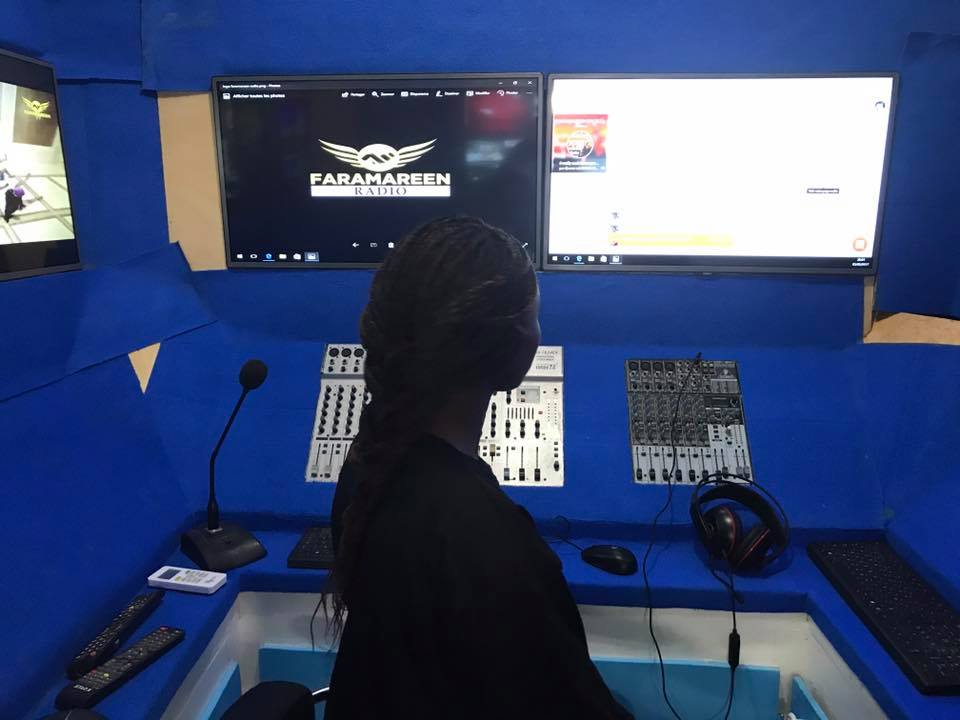 07 photos :  Voici les locaux de FARAMAREEN TELEVISION de Waly Seck …Regardez