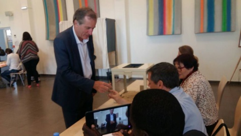 Second tour de la Présidentielle en France: Le vote de Son Excellence l'Ambassadeur Christophe Bigot à Dakar (Images)