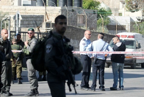 Une Palestinienne tuée après avoir tenté de poignarder des policiers israéliens