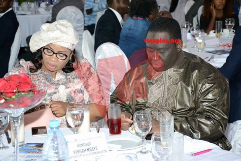 Photos : Aliou Sall bien accompagné au gala de la Convention des jeunes reporters