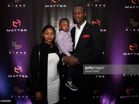 11 photos : Gorgui Sy Dieng, tout heureux avec sa femme et son garçon 