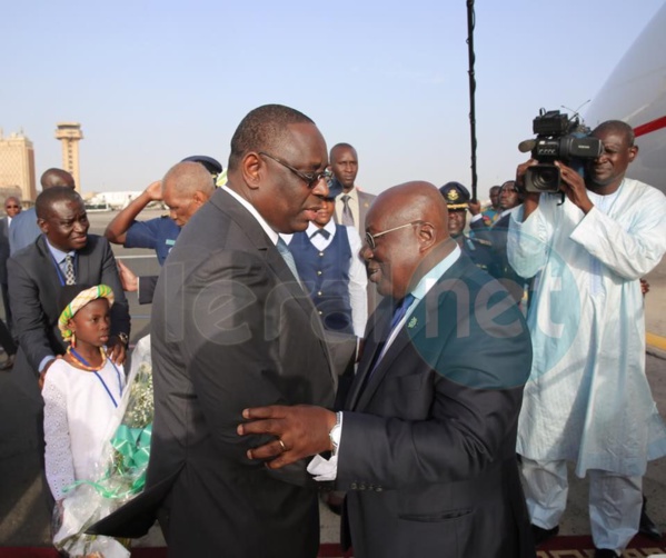 Le Président du Ghana est arrivé à Dakar ce lundi, Nana Akufo Ado est en visite d’amitié et de travail de 48 heures au Sénégal