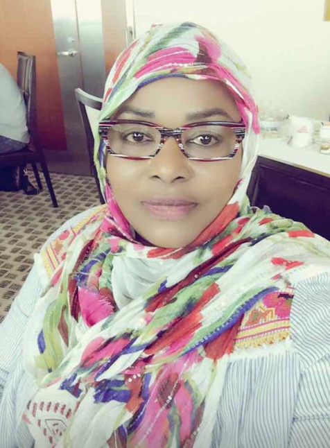 Photos : Bineta Khouma, la reine de la coiffure, toute classe