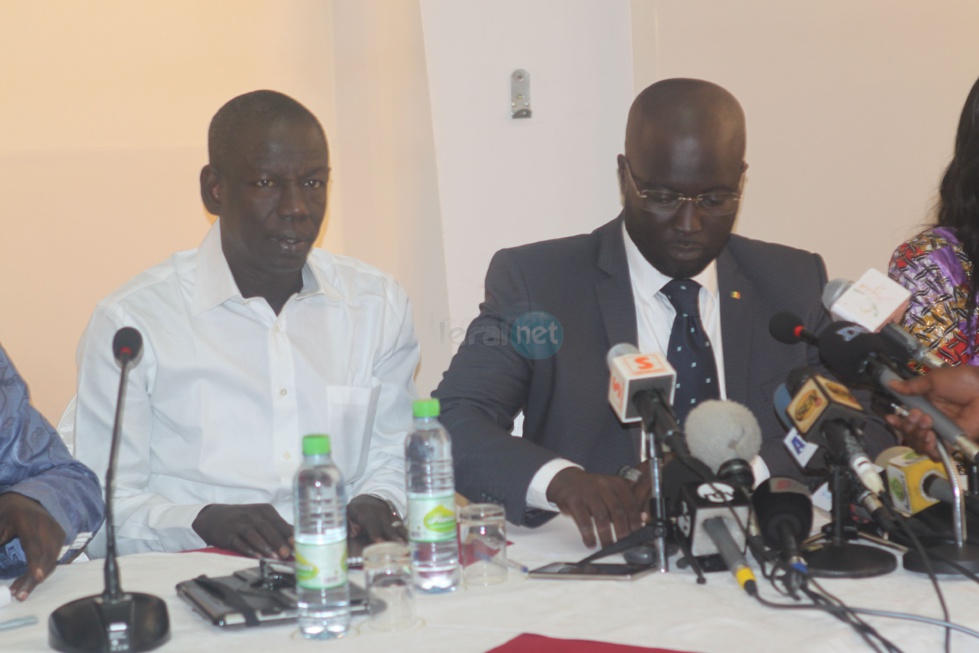   La cellule de communication de la coalition Benno Bokk Yakaar en route pour les législatives
