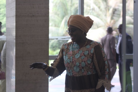 Assemblée nationale: la députée Mously Diakhaté à son arrivée