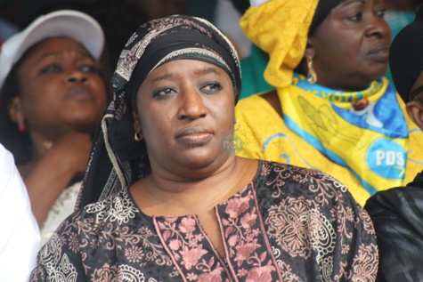 L'ancienne ministre Aminata Lo à la marche de l'opposition Manko Taxawou Sénégal