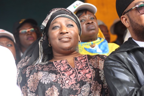 L'ancienne ministre Aminata Lo à la marche de l'opposition Manko Taxawou Sénégal