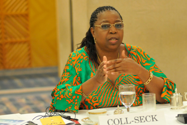 Le Professeur Awa Marie Coll SECK n’est pas le boulet du Président Macky SALL (Par Baba Gallé DIALLO)