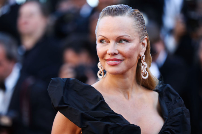 Cannes 2017. Pamela Anderson, plus glamour que jamais