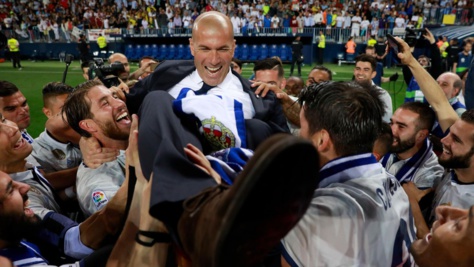 Cette fois, il n'y a plus de doute : Zidane est à sa place sur le banc du Real Madrid