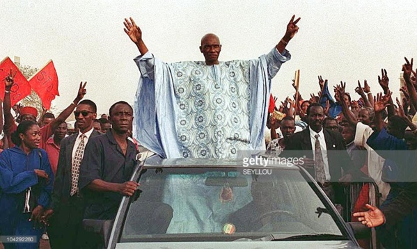 Abdoulaye Wade, qui a fêté ses 91 ans lundi, en tête de liste