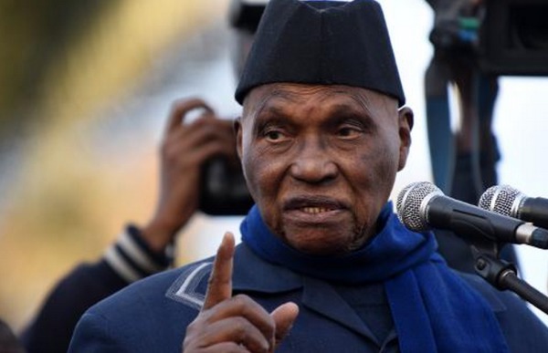 Nouvelle coalition autour du PDS, Abdoulaye Wade tête de liste: la candidature indécente
