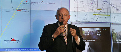 Le ministre de la Défense du Brésil, Nelson Jobim, juge