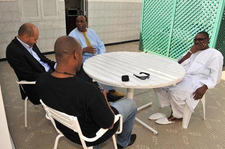 VISITES DE COURTOISIE CHEZ DIAS ET MAKHTAR MBOW : Karim Wade démarre l’après Assises