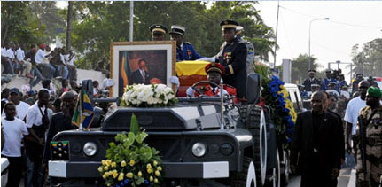 Gabon : Retour au pays de la dépouille d’Omar Bongo