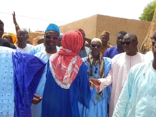 (Photos) ​PODOR /Tournée politique: Daouda Ly dit Mahi, Leader APR à Saldé, sillonne les  localités de l’île à Morphil
