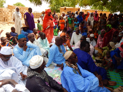 (Photos) ​PODOR /Tournée politique: Daouda Ly dit Mahi, Leader APR à Saldé, sillonne les  localités de l’île à Morphil