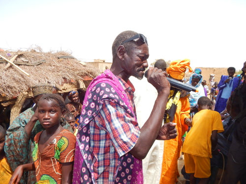 (Photos) ​PODOR /Tournée politique: Daouda Ly dit Mahi, Leader APR à Saldé, sillonne les  localités de l’île à Morphil