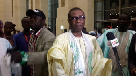 Youssou Ndour très élégant à la cérémonie d'ouverture du festival Salam édition 2017