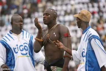 Arène sénégalaise endeuillée : l’écurie Walo perd trois membres dans un accident