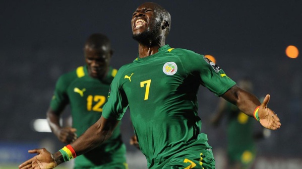 Moussa Sow dépasse Papiss Cissé et fonce sur…Henri Camara