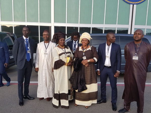 De gauche à droite: El hadji Abdou Dieng (Coordonnateur), Cissé Kane (suppléant député Suisse), Ndèye Thiam, Ousmane Fall, Fatimata Sarr, Fallou Ndiaye, Malick Kane et Mami Niang