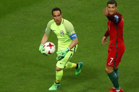 Coupe des Confédérations 2017: Le portier Chilien Claudio Bravo envoie le Portugal de Cristiano au purgatoire