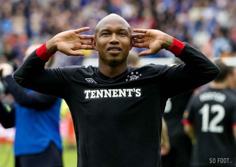 El Hadji Diouf se paye à nouveau Gerrard... et Carragher