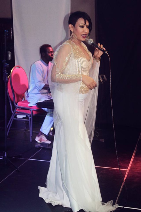 Photos: Viviane Chidid, toute ravissante dans sa robe qui repousse les limites du...style