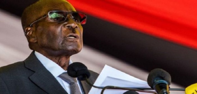 Robert Mugabe vend ses vaches et offre 1 million de dollars à l’Union Africaine