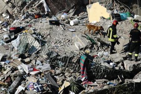 8 personnes disparues après l'effondrement d'un immeuble près de Naples