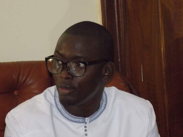 Et le pays va vers un chao si... (par Malick Diop )