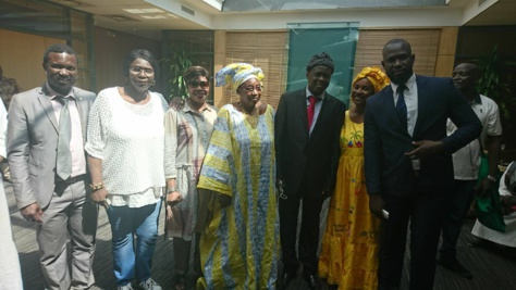 Quelques images du départ de Me Wade de l’aéroport du Bourget pour Dakar
