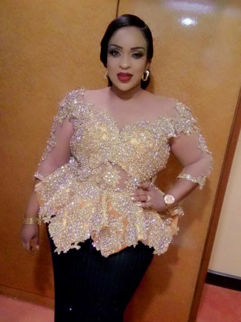 La belle Mado Diaw de la TFM, bien sapée en mode Make Up
