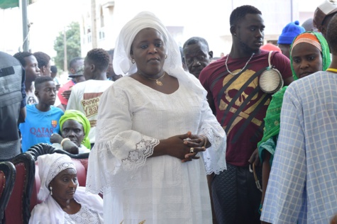 Amadou Ba dans son fief, la tête de liste  de BBY du département de Dakar sillonne les Parcelles assainies