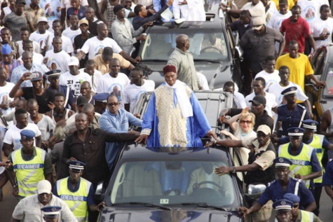 Caravane de Wattu Senegaal dans le sud : L'imprévisible Wade a finalement atterri à Kolda au lieu de Cap Skiring