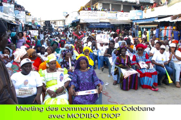 (Photos)  Meeting De Modibo Diop Parain des Jeunes Commerçants De Dakar Au Marché Colobane