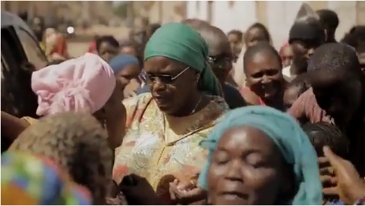 Marième Faye Sall appelle Ahmed Aidara en direct…Regardez la réaction de Iran Ndao…