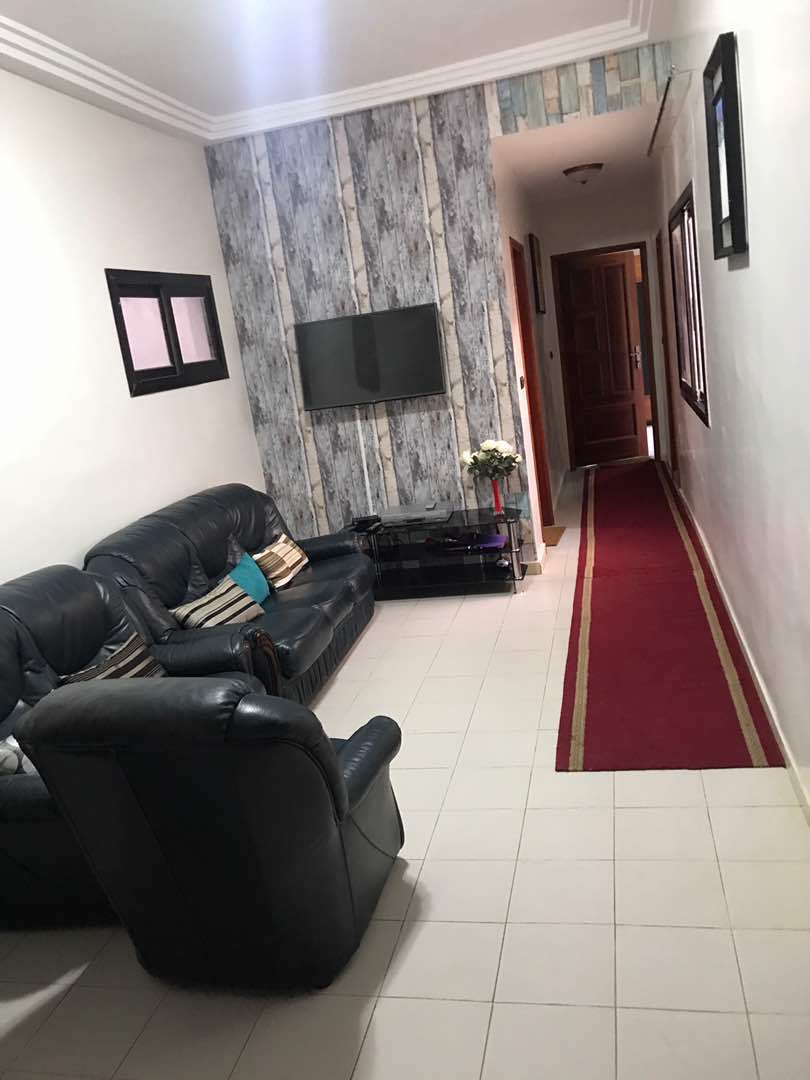 Appartement meublé à louer 2 chambres salon sur la Vdn à côté du cimetière Saint Lazare