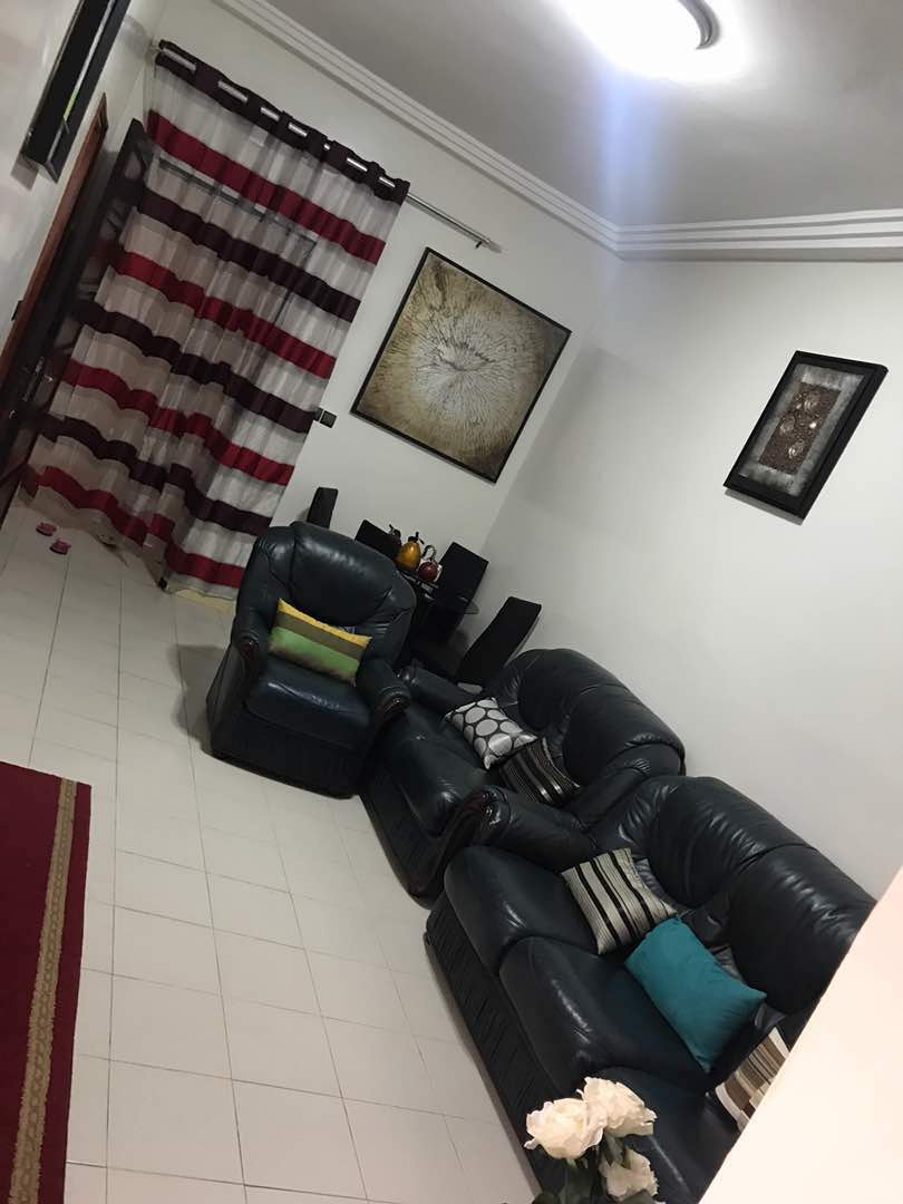 Appartement meublé à louer 2 chambres salon sur la Vdn à côté du cimetière Saint Lazare