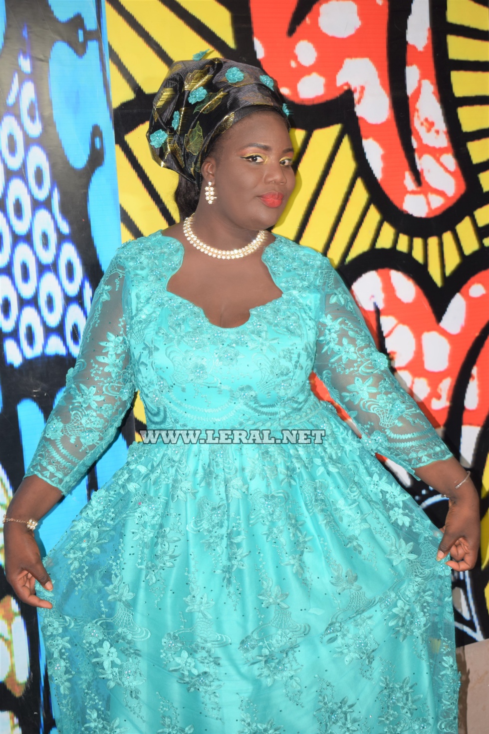 10 photos : les belles pin-up du Saraba NC, faites vos choix...