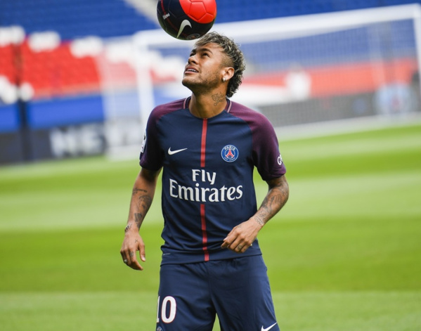 PSG: le Barça n'a toujours pas envoyé le certificat de transfert de Neymar