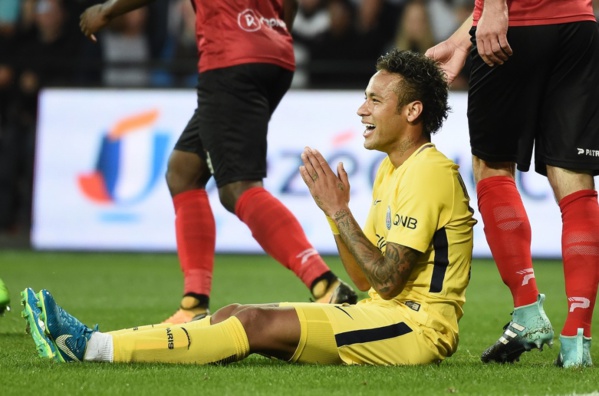 Ses débuts, sa relation avec Cavani, son départ du Barça... Neymar se livre après Guingamp-PSG