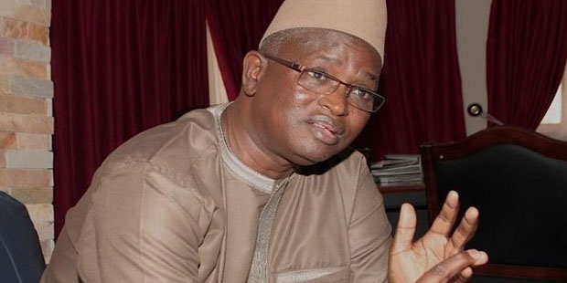 Abdoul Latif Coulibaly passe ses vacances aux îles du Saloum, entre