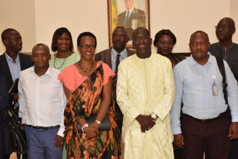 Séance de travail entre le ministre de la Gouvernance locale Abdoulaye Diouf Sarr et son homologue du Burundi (Images)