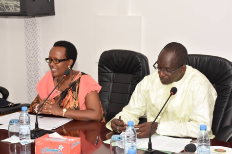 Séance de travail entre le ministre de la Gouvernance locale Abdoulaye Diouf Sarr et son homologue du Burundi (Images)
